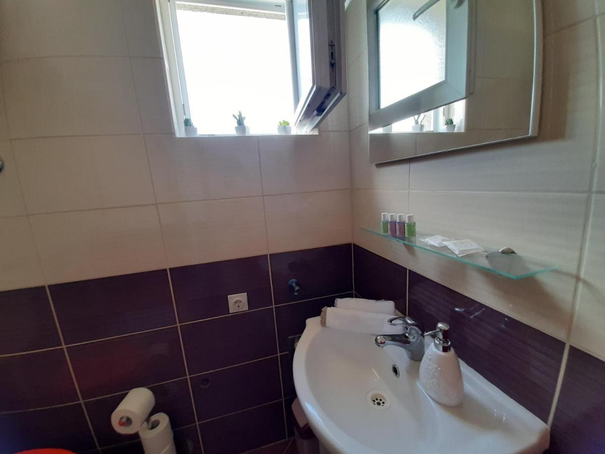 Appartement Holiday Beach House à Grebaštica Extérieur photo
