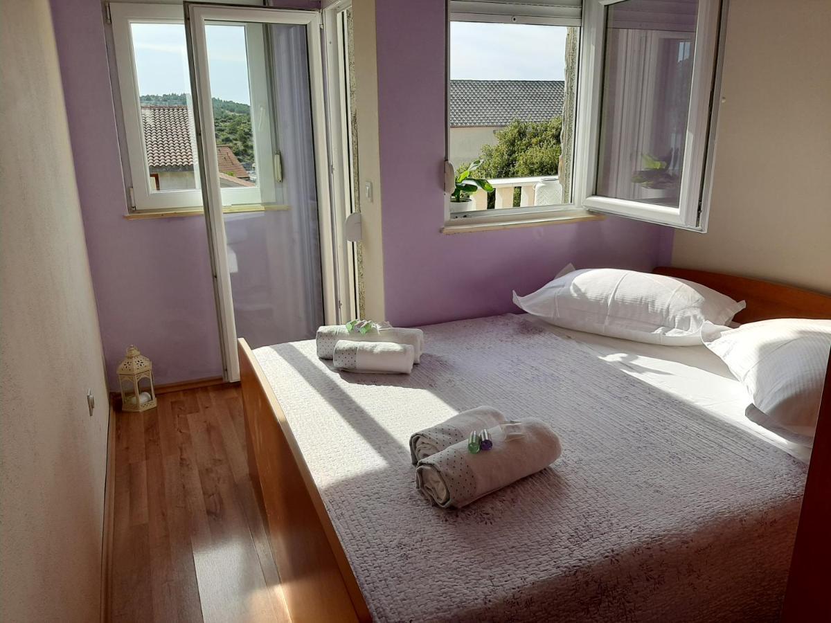 Appartement Holiday Beach House à Grebaštica Extérieur photo