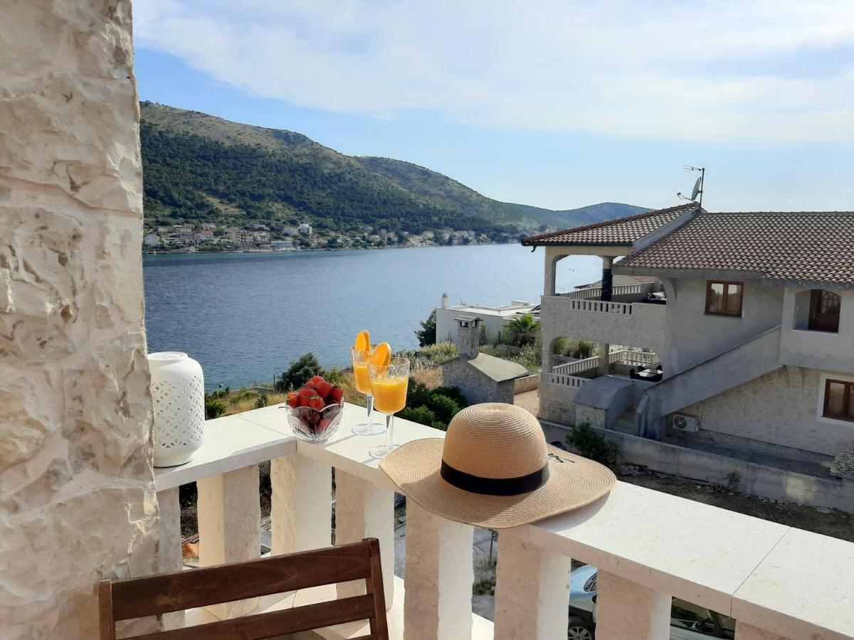 Appartement Holiday Beach House à Grebaštica Extérieur photo